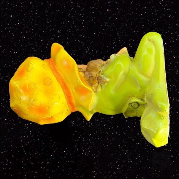 1974 Universal Statuary Corp Alice Holding Doll Figure MCM Chalk ware Large - Picture 12 of 13